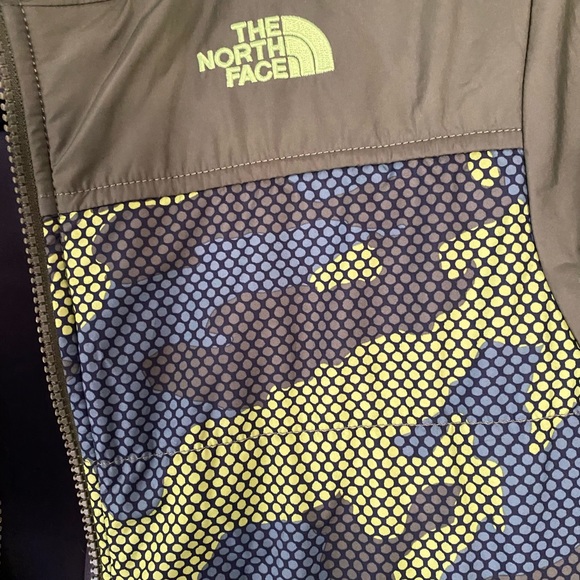 Boys Northface Heatseeker Reversible Jacket - Picture 5 of 5